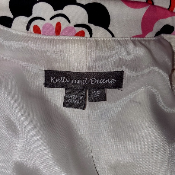 Embellished Summer Suit - Picture 5 of 8